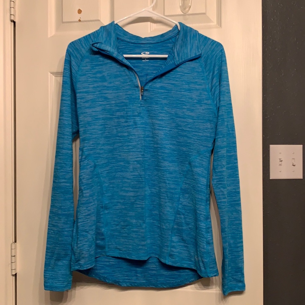Duo dry long sleeve workout shirt